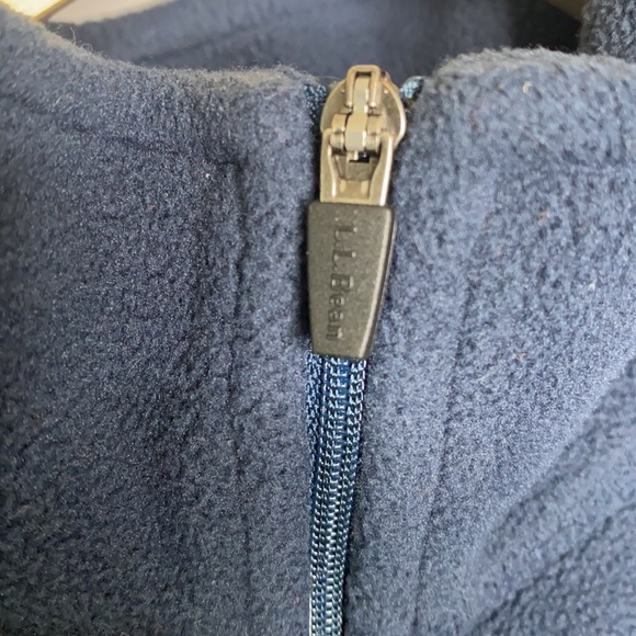 L.L. Bean Fleece  1/4 zip pullover sweater sweatshirt navy blue zipper pocket L - Picture 5 of 9